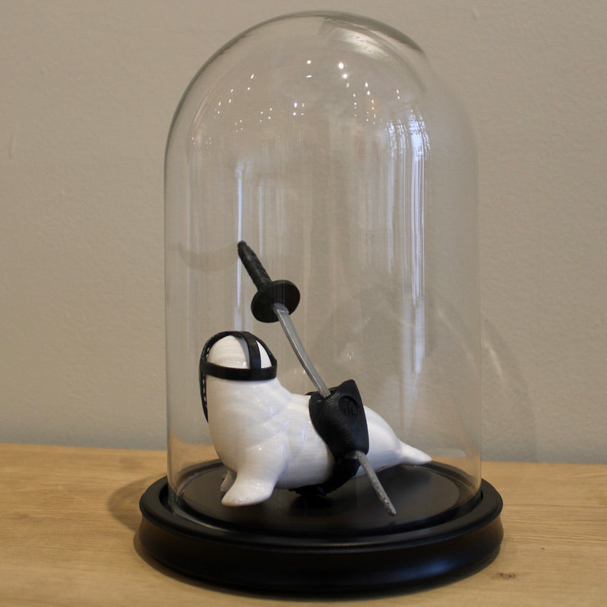 werk 61. FENCER SEAL in stolp Ø17X25cm