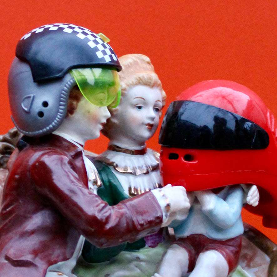 Werk 03. Familie Helm 18X11,5X18cm