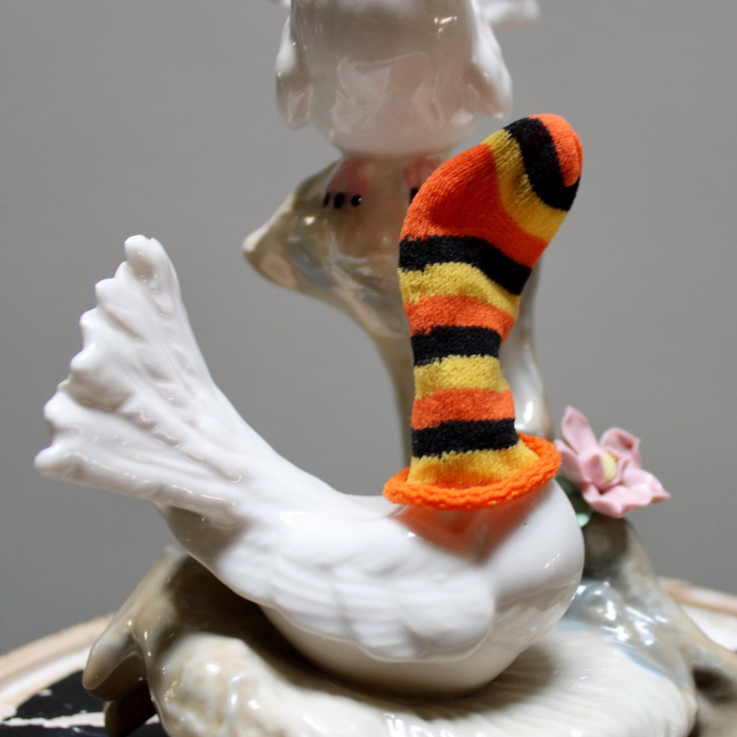 Werk 75. SOCKS in oude stolp Ø23X36cm