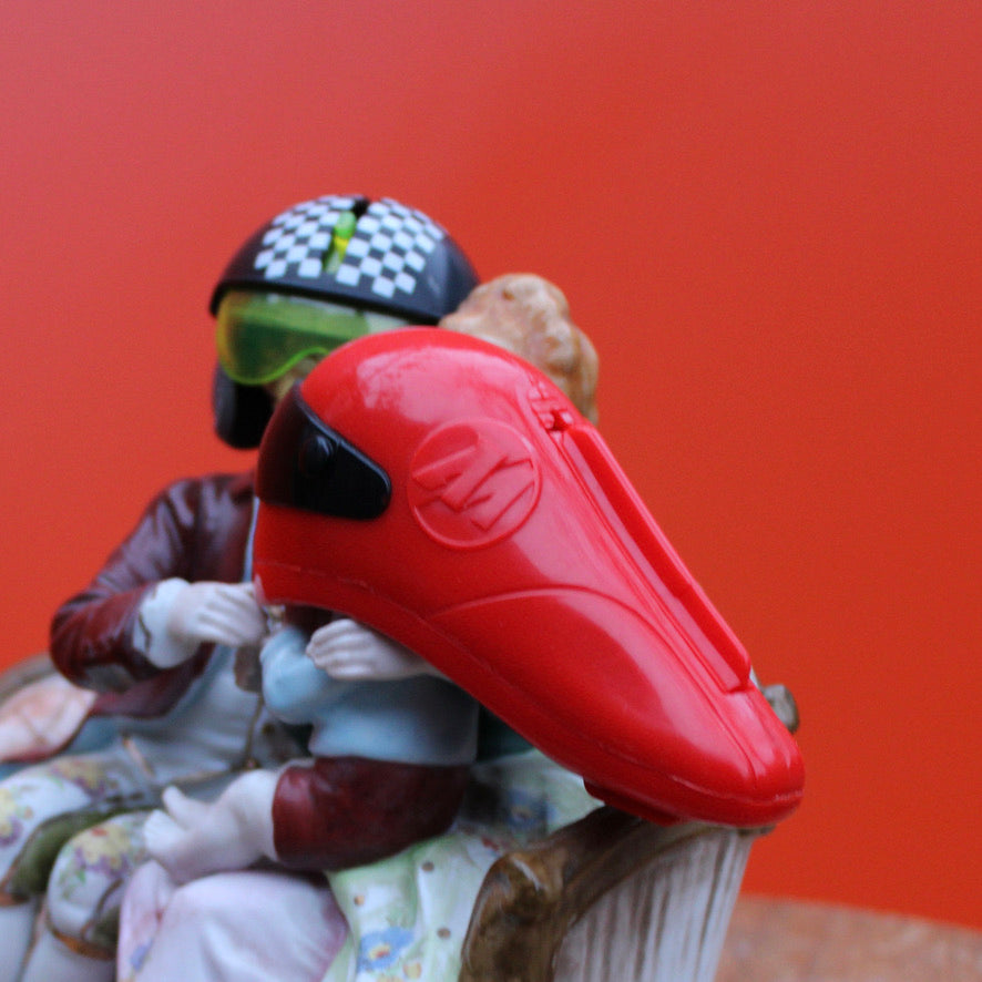 Werk 03. Familie Helm 18X11,5X18cm