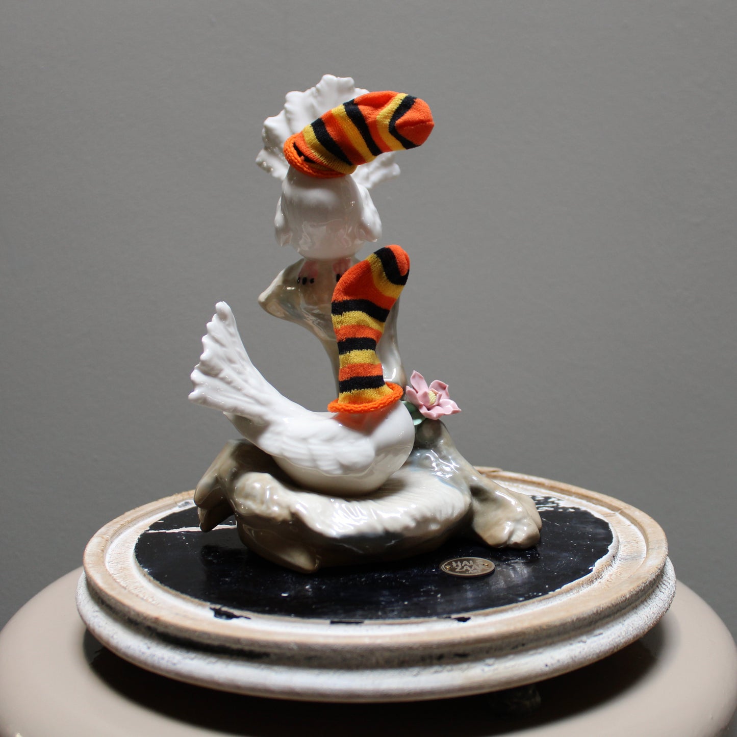 Werk 75. SOCKS in oude stolp Ø23X36cm