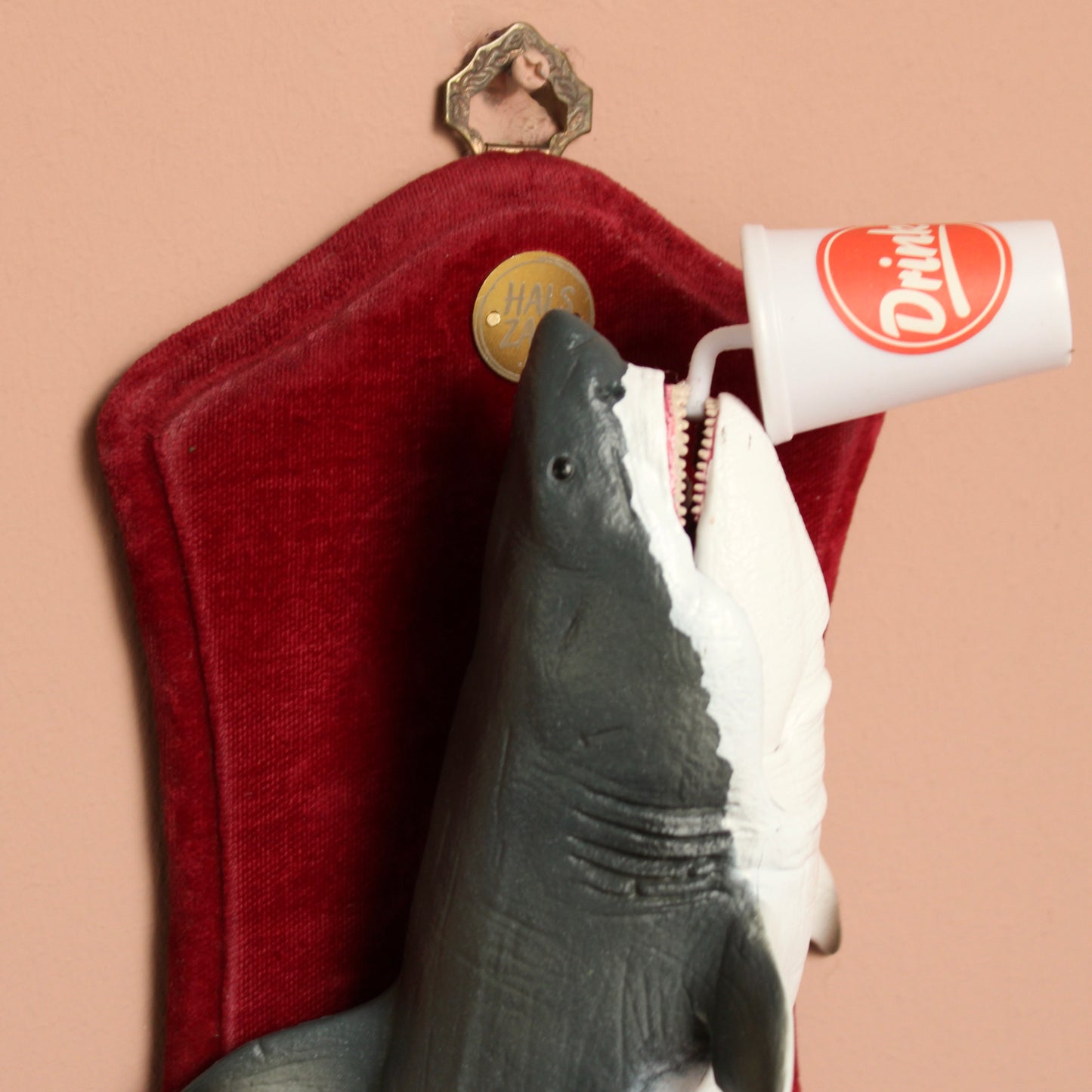 Werk 76. CATCH OF THE DAY 36cm hoog